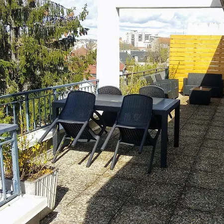 Bons Amis Apartment Dijon